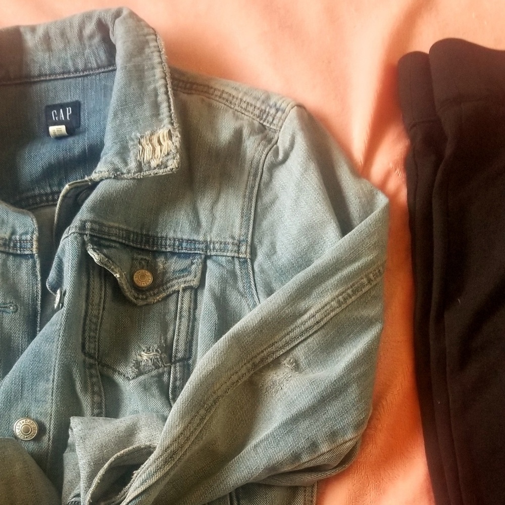 Distressed Denim Jacket - Picture 2 of 6